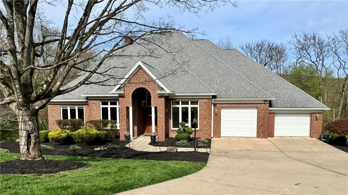 217 Pine Grove Ct, Baden, PA 15005 - #1