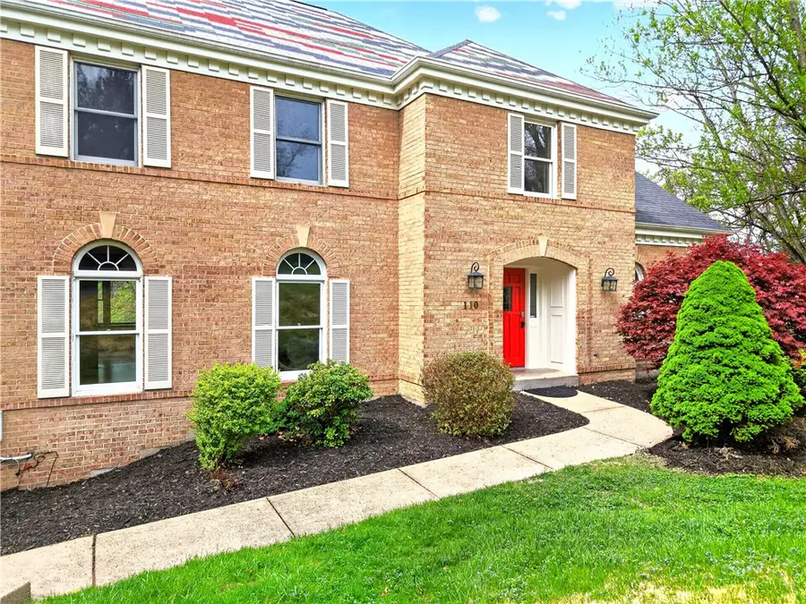 110 Royal Place, Canonsburg, PA 15317 - #2