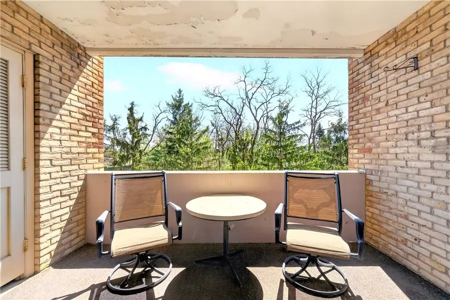 55 Highland Rd #503, Bethel Park, PA 15102 - #3