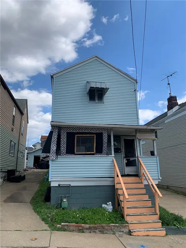 211 Short St, Homestead, PA 15120