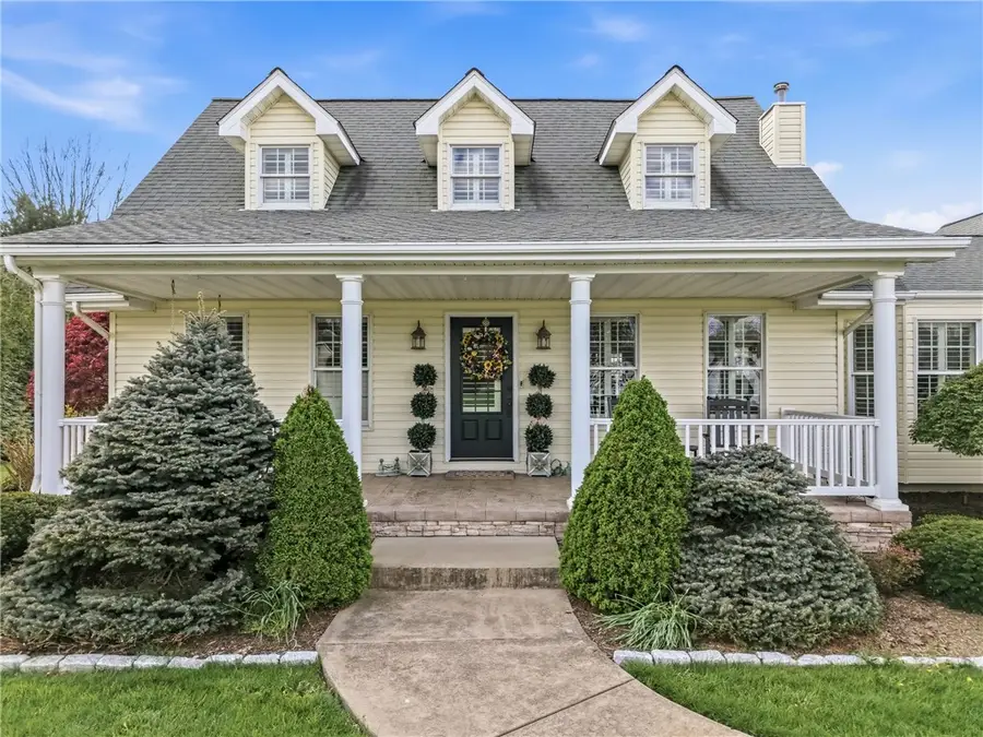 824 Brandywine Dr, Hermitage, PA 16148 - #2