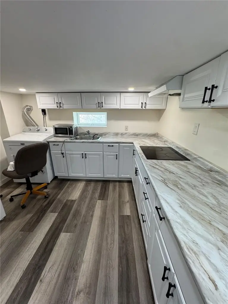 293 Greenlee Rd, Pittsburgh, PA 15227 - #2