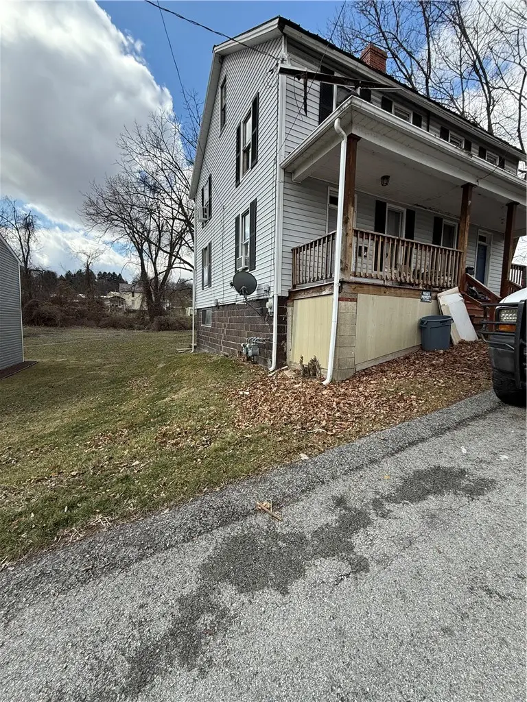 473 Ellsworth St, California, PA 15419 - #2