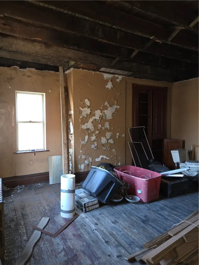 1109 Jones Ave, Braddock, PA 15104 - #3