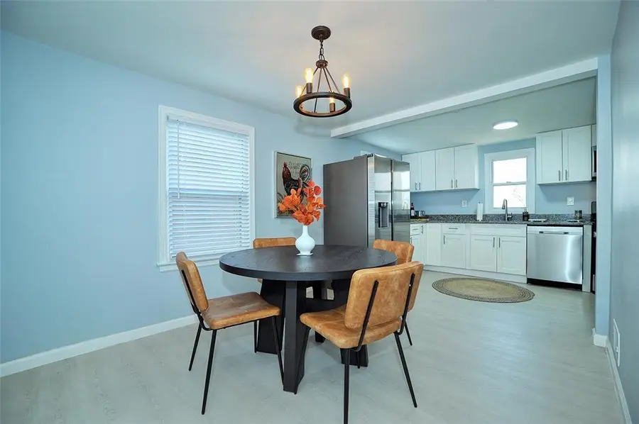 2131 Lindsay Road Road, Pittsburgh, PA 15221 - #2