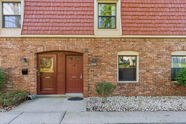 1280 Pennsbury Boulevard Boulevard, Pittsburgh, PA 15205