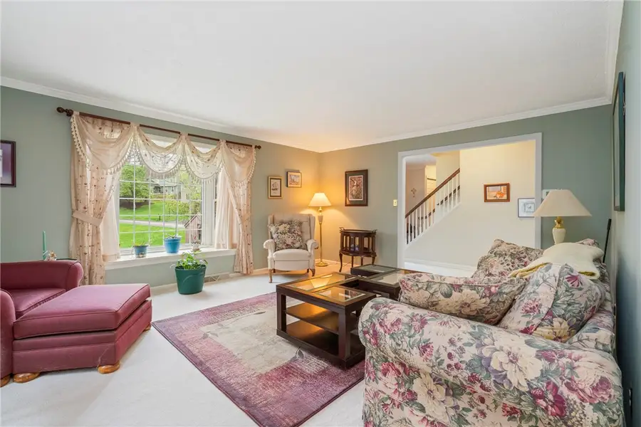 115 Boothbay Hbr, Bradfordwoods, PA 15015 - #2