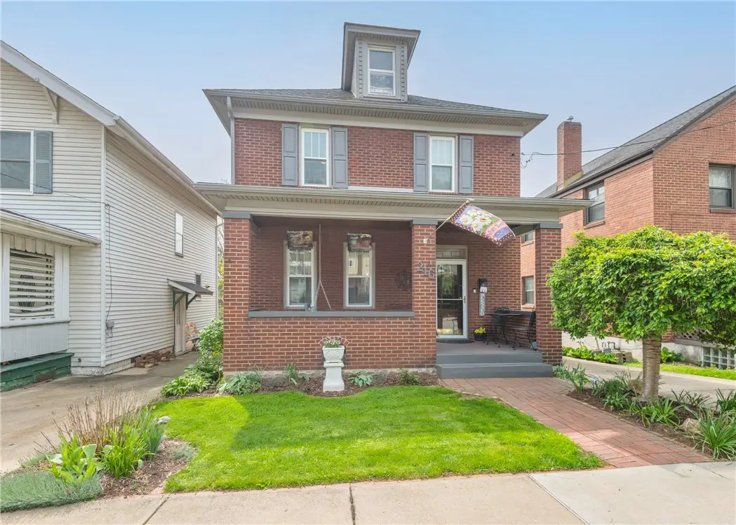 216 Ramsey Ave, Bridgeville, PA 15017 - #1