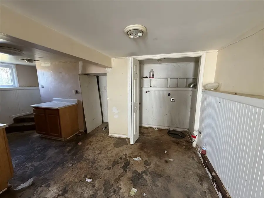 629 1/2 Broad Street, Washington, PA 15301 - #3