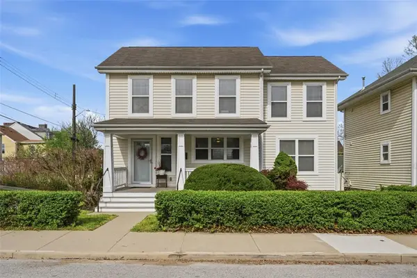 215 N Winebiddle St, Pittsburgh, PA 15224