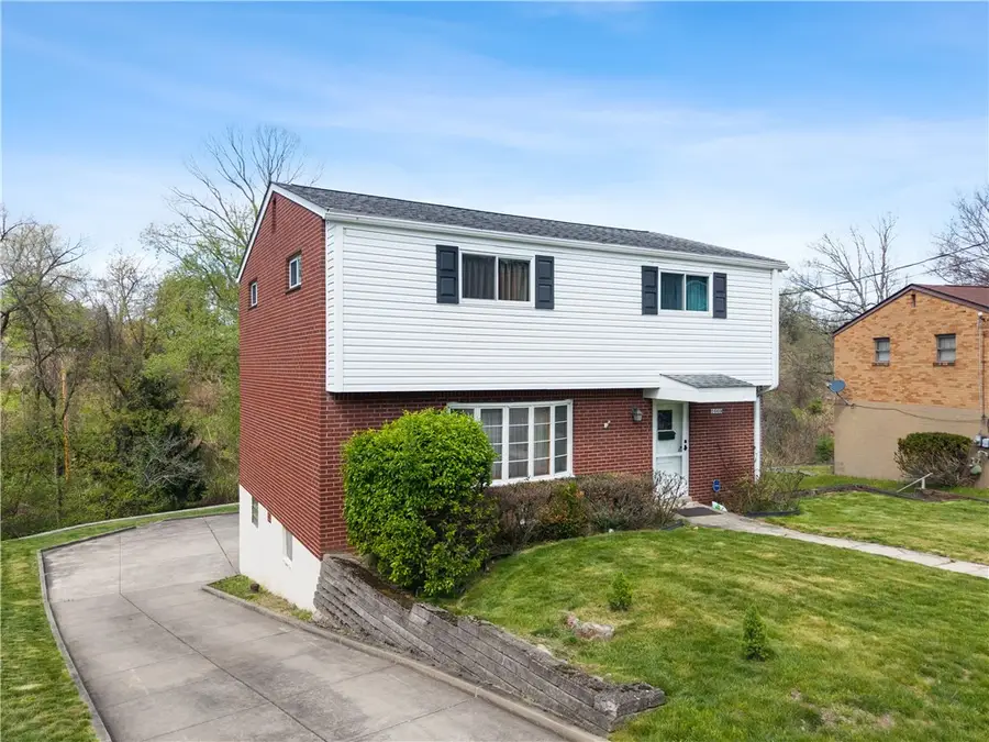 1669 Galeton Dr, Verona, PA 15147 - #2