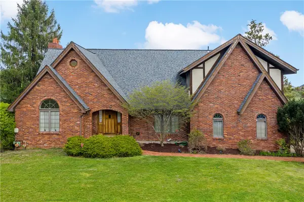 115 Stettler Drive, Clairton, PA 15025