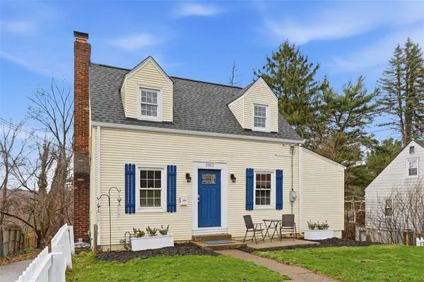 2012 Pleasant St, Bethel Park, PA 15102