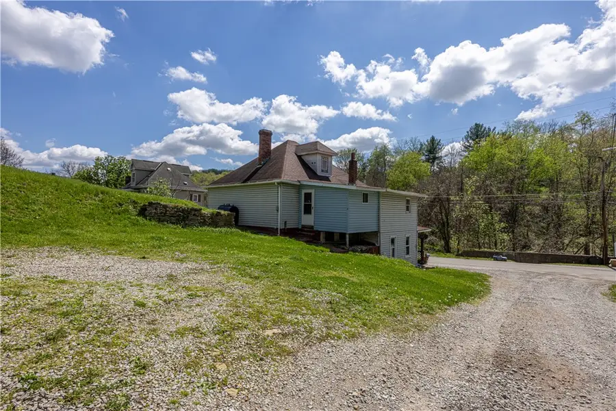 225 Lynn Rd, Brownsville, PA 15417 - #2