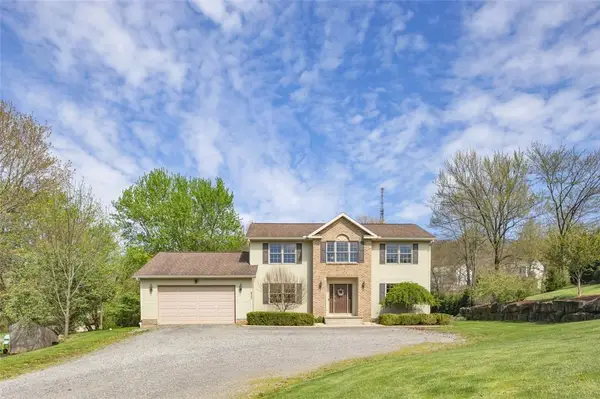 9227 Marshall Rd, Cranberry Twp, PA 16066