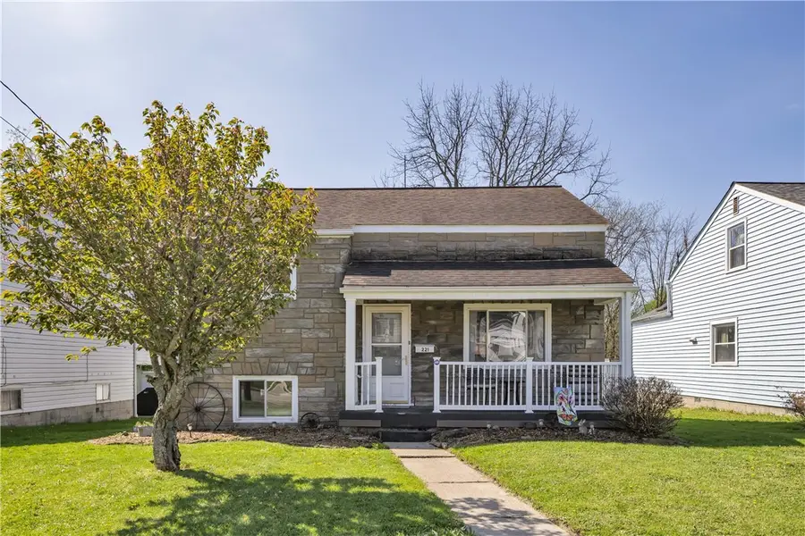 221 E Metzger Ave, Butler, PA 16001 - #2