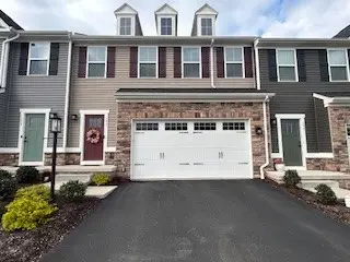 155 Melinda Ct, Sewickley, PA 15143 - #1