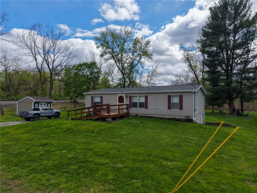 200 Cottage Lane, Evans City, PA 16033 - #2