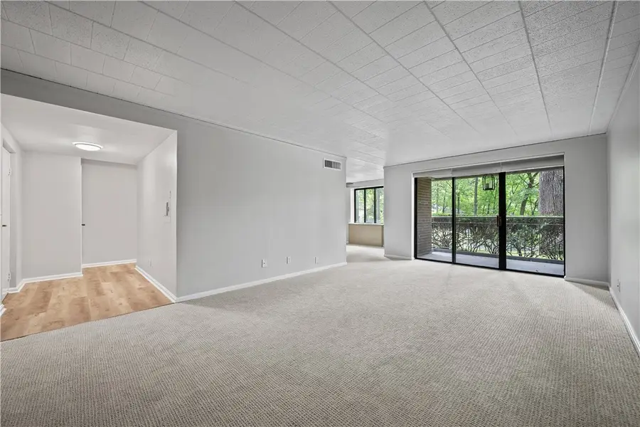 201 Grant #109, Sewickley, PA 15143 - #3