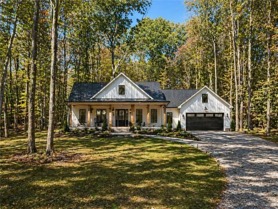 121 Helga Dr, West Sunbury, PA 16061 - #2