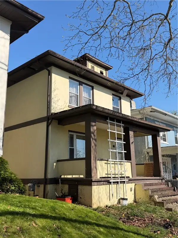 117 Ida Ave, Donora, PA 15033