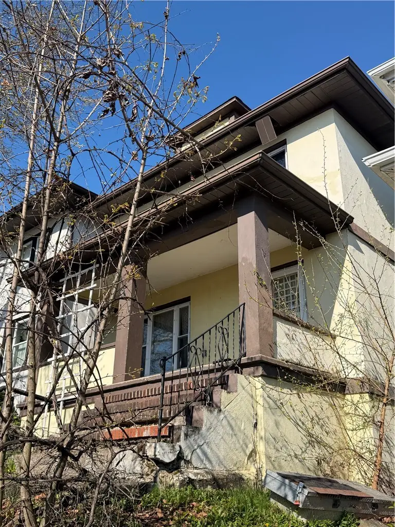 117 Ida Ave, Donora, PA 15033 - #2