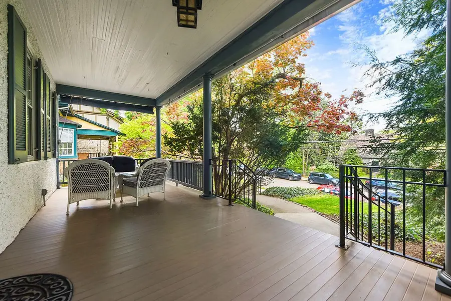 5664 Darlington Rd, Pittsburgh, PA 15217 - #3