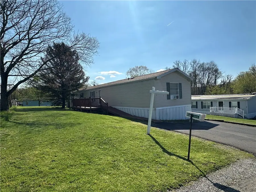 137 Brook Lane, Valencia, PA 16059 - #2