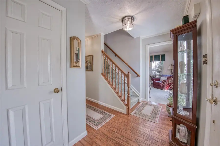 2042 Canyon Drive Ext, Kennedy, PA 15136 - #2