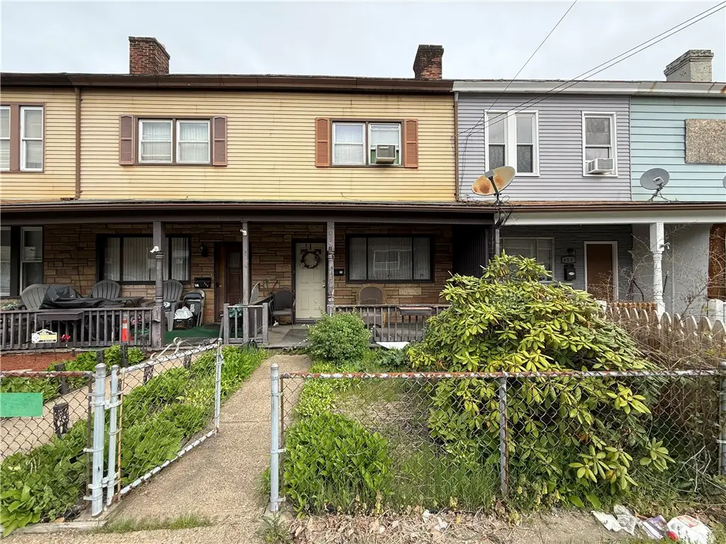 609 E 18th Ave, Homestead, PA 15120 - #1