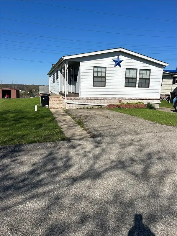 4099  Forward Concord, Elizabeth, PA 15037