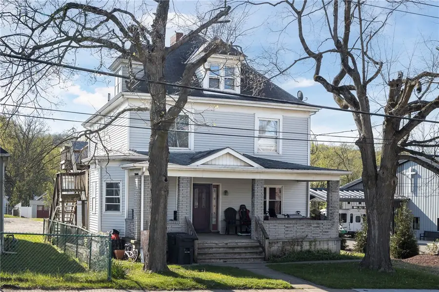 524 W Pike St, Meadow Lands, PA 15347 - #2