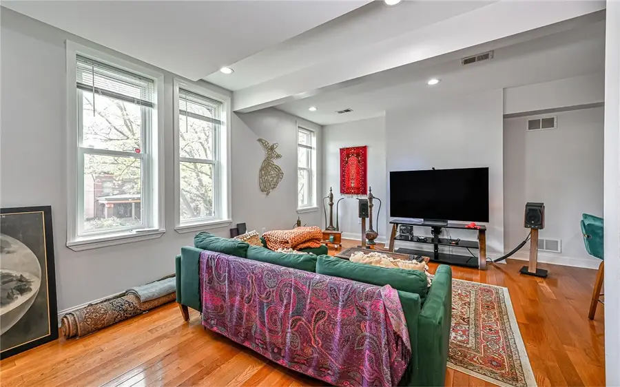 308 S Pacific Ave, Pittsburgh, PA 15224 - #3