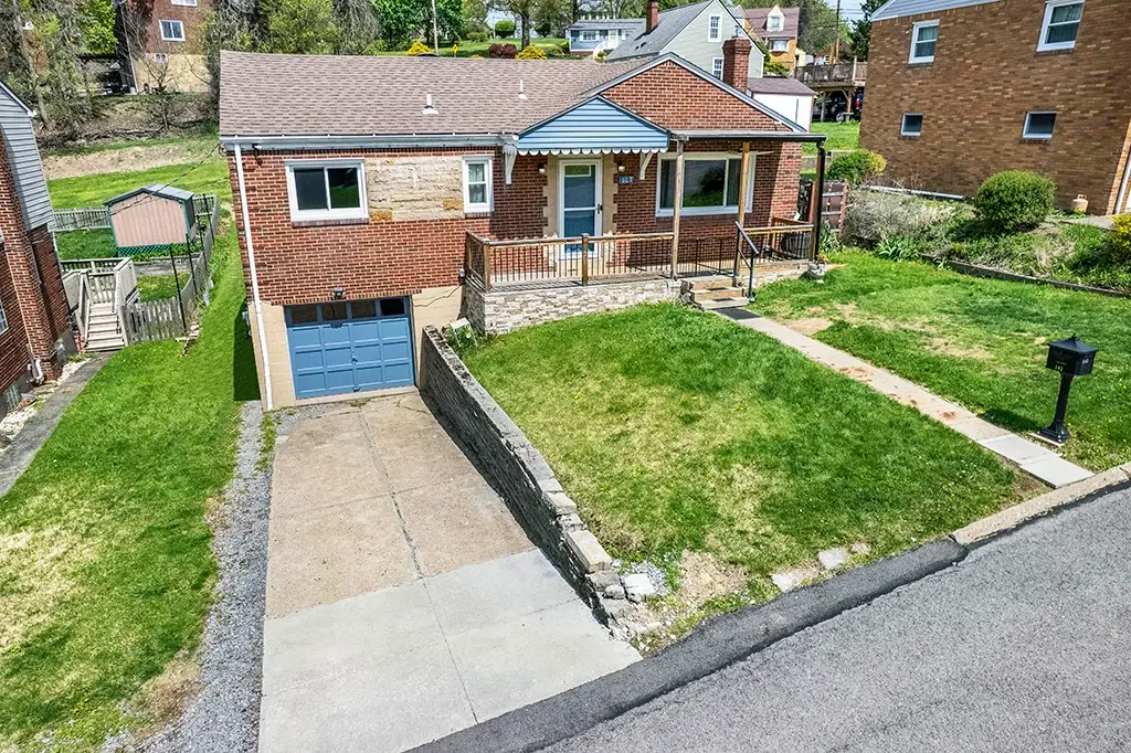 102 Tarpon Dr, Pittsburgh, PA 15212 - #1