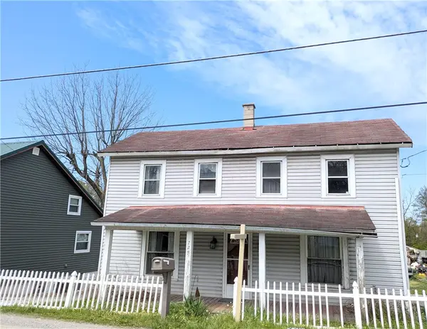 723 Broadford Rd, Connellsville, PA 15425