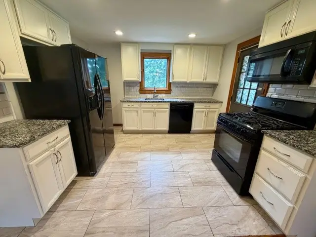 676 Park Ave, Pittsburgh, PA 15221 - #2