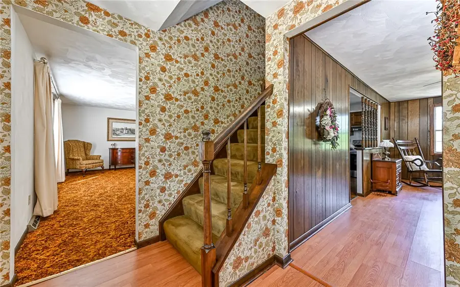 110 Weaver Drive, Glenshaw, PA 15116 - #2