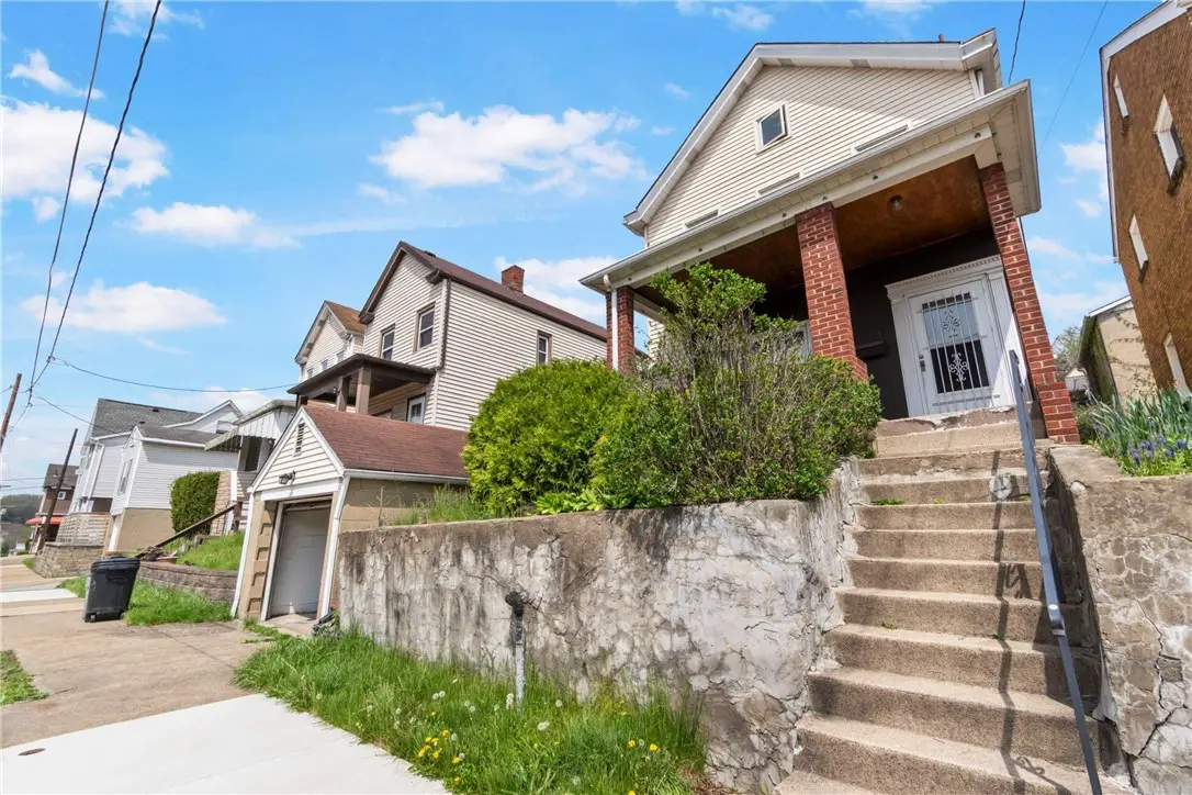722 9th St, Pitcairn, PA 15140 - #1