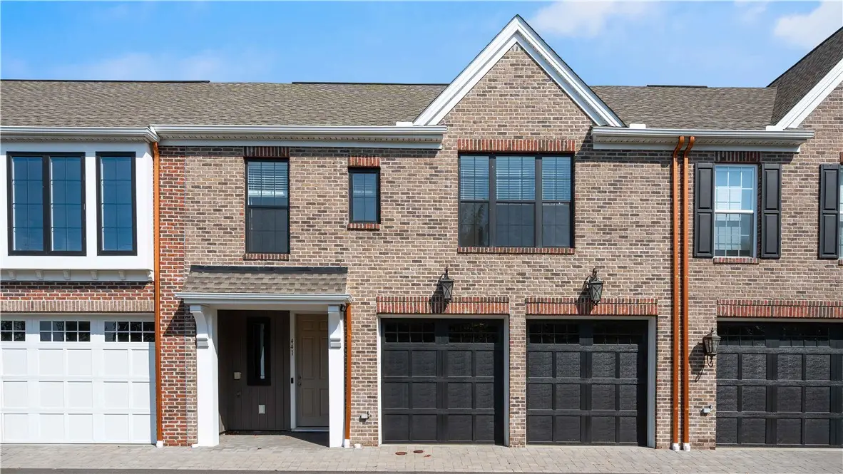 441 Roebling Ct, Cranberry, PA 16066 - #1