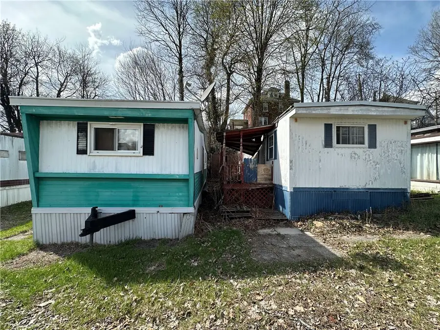 800 Sidney St, Greensburg, PA 15601 - #3