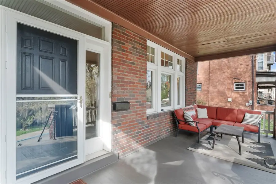 1217 Peermont Ave, Pittsburgh, PA 15216 - #2