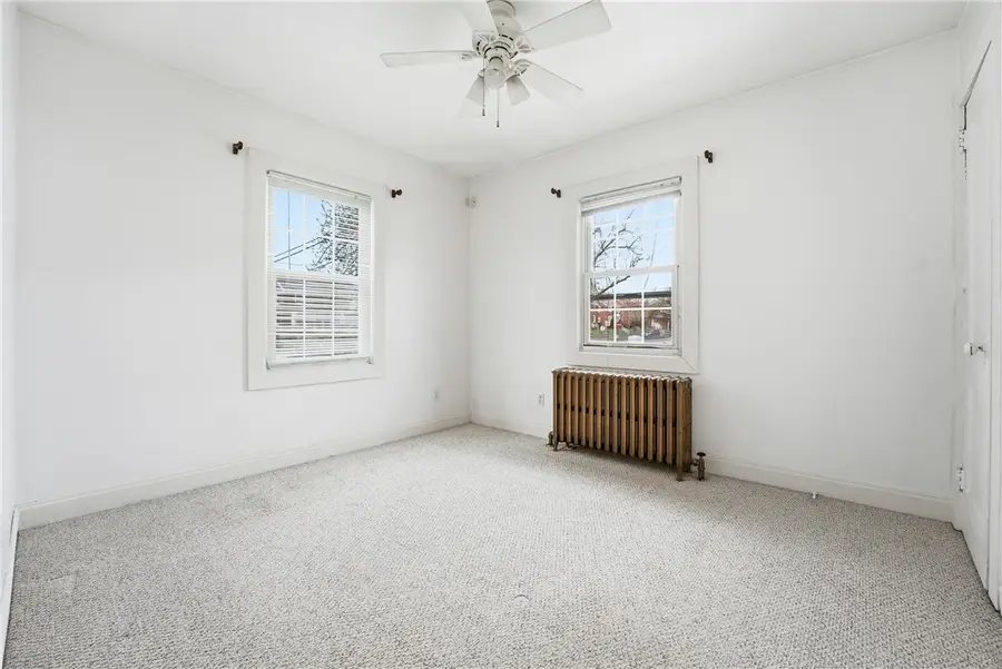 2206 Delaware Ave, New Castle, PA 16105 - #3