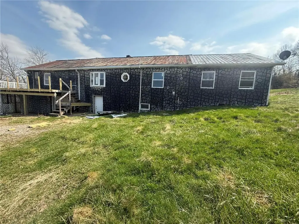 133 Emery Heights Rd, Masontown, PA 15461 - #1