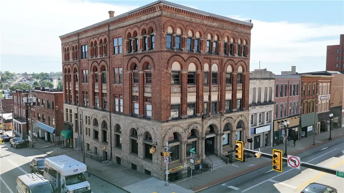 41 N Main Street, Greensburg, PA 15601 - #1