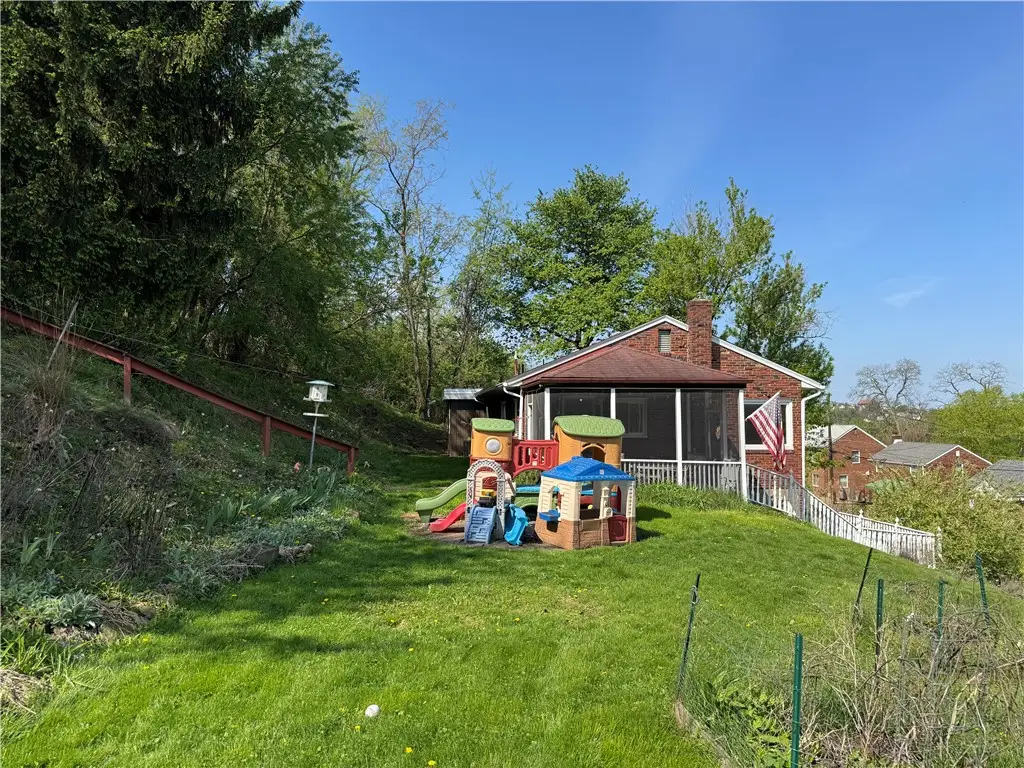 632 Brinwood Ave, Pittsburgh, PA 15227 - #1