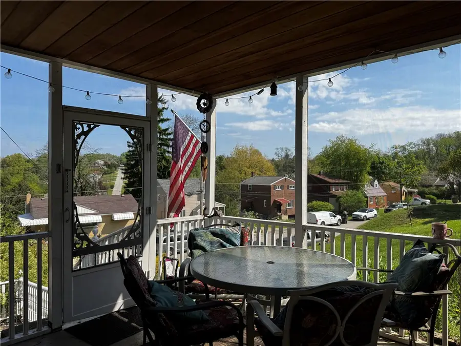 632 Brinwood Ave, Pittsburgh, PA 15227 - #3