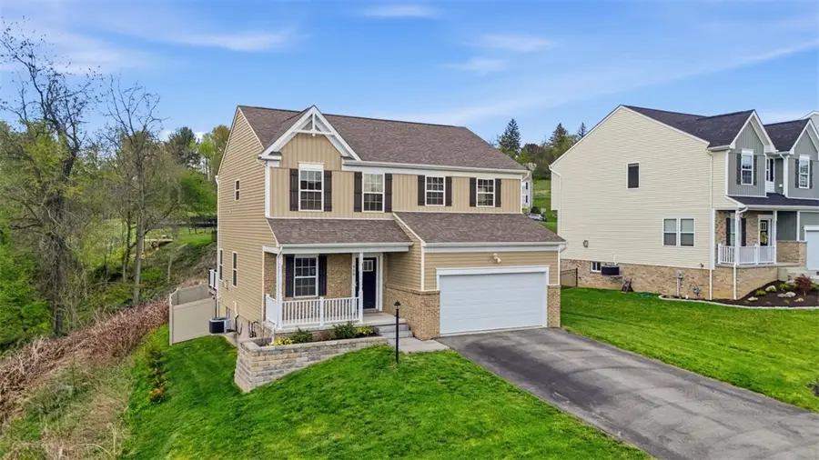 959 New Hope Dr, Irwin, PA 15642 - #2