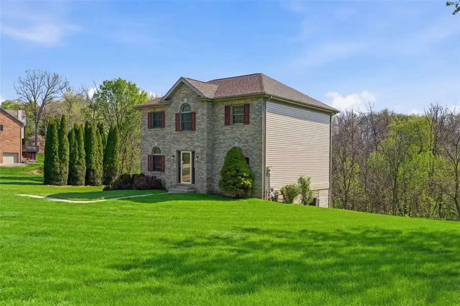 2346 Nicholson Rd, Sewickley, PA 15143 - #2