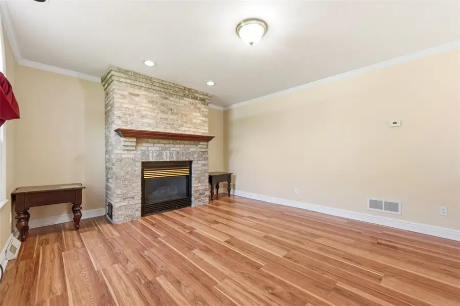 2346 Nicholson Rd, Sewickley, PA 15143 - #3