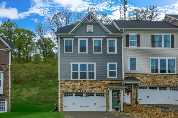 133 Moyer Hill Dr, Cranberry Twp, PA 16066